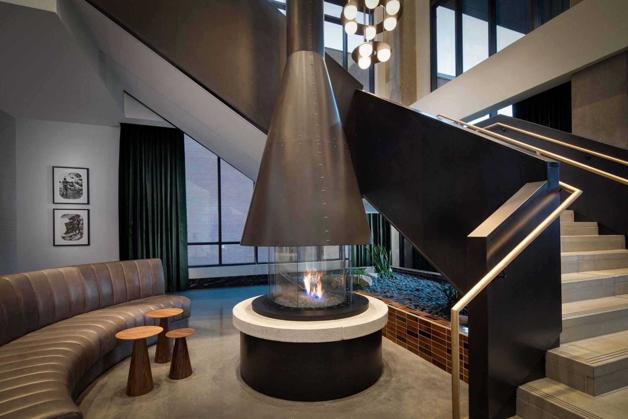 Hotel Le Meridien Salt Downtown 4*